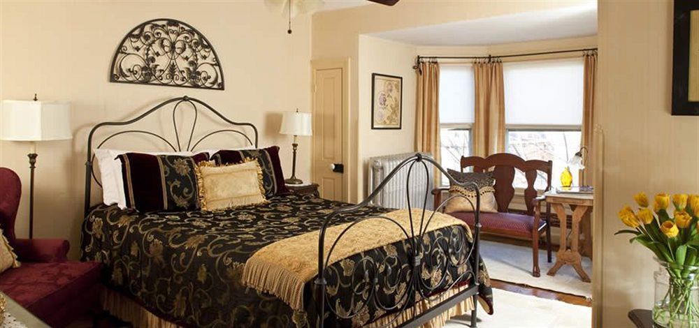 Brickhouse Bed & Breakfast 3*