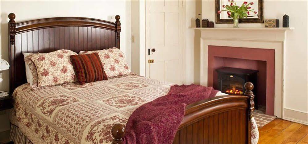 Brickhouse 3*