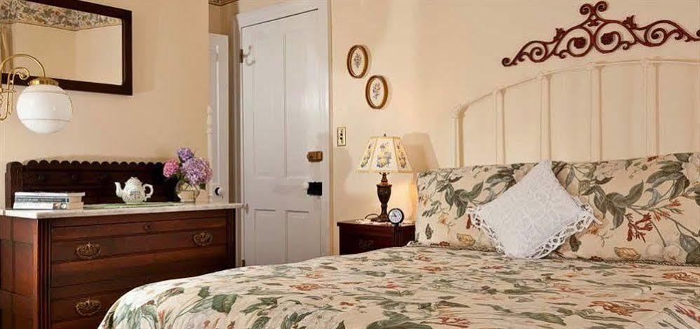 Brickhouse Bed & Breakfast 3*